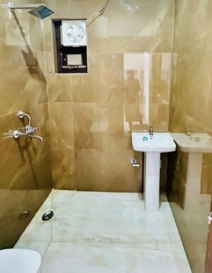 Bathroom in 1 BHK Independent House at Ansal Golf Link I, Omega I Greater Noida – for Rent