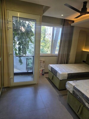 Living Room in 1 BHK Apartment at Frazer Town – for Rent