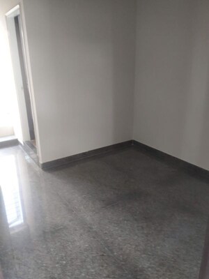 Room in 2 BHK Apartment at Bommanahalli – for Rent