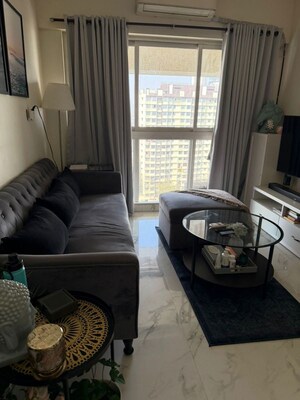Living Room in 1.5 BHK Apartment at Raheja Ridgewood, Goregaon East – for Sale