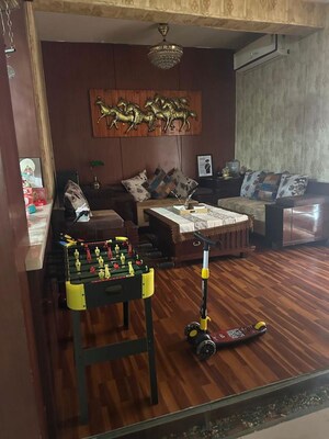 Furnished Amenities in 3 BHK Penthouse at Maya Garden Avenue, Patiala Road – for Rent