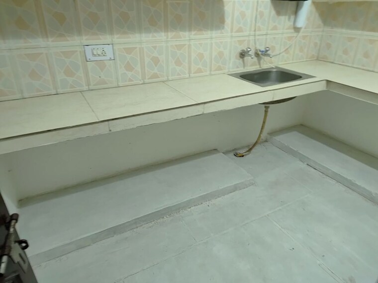 Balcony, kharar mohali road Pg For Girls In Kharar Mohali Road 10394328