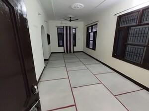 Building Lobby in  Pg at Kharar Mohali Road – for Rent