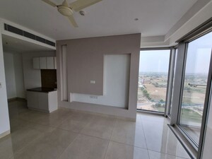 Room in Studio Apartment at M3M One Key Resiments, Sector 67 – for Sale