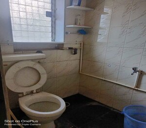 Bathroom in 1 BHK Apartment at Dadar East – for Rent