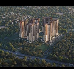4 BHK + Extra Room Apartment For Sale in High Grounds