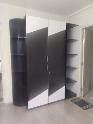 Furnished Amenities in 3 BHK Apartment at Hiranandani Club Meadows, Bannerghatta – for Rent