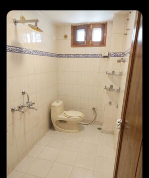 Bathroom in 2 BHK Independent House at Indira Nagar – for Rent