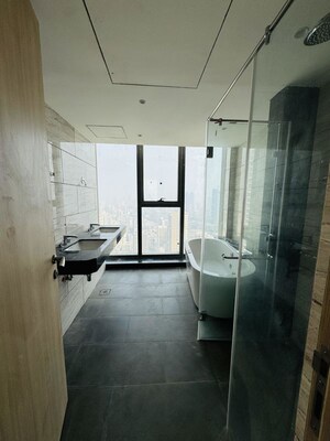 Attached Bathroom in 4 BHK Apartment at Rustomjee Crown, Prabhadevi – for Sale