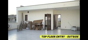 Living Room in 5 BHK Independent House at Mullanpur – for Sale
