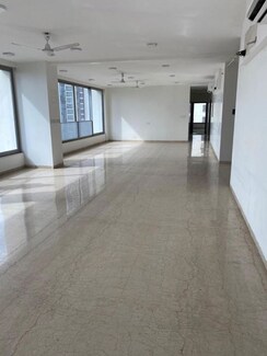 6 BHK Apartment For Sale in Oberoi Realty Esquire