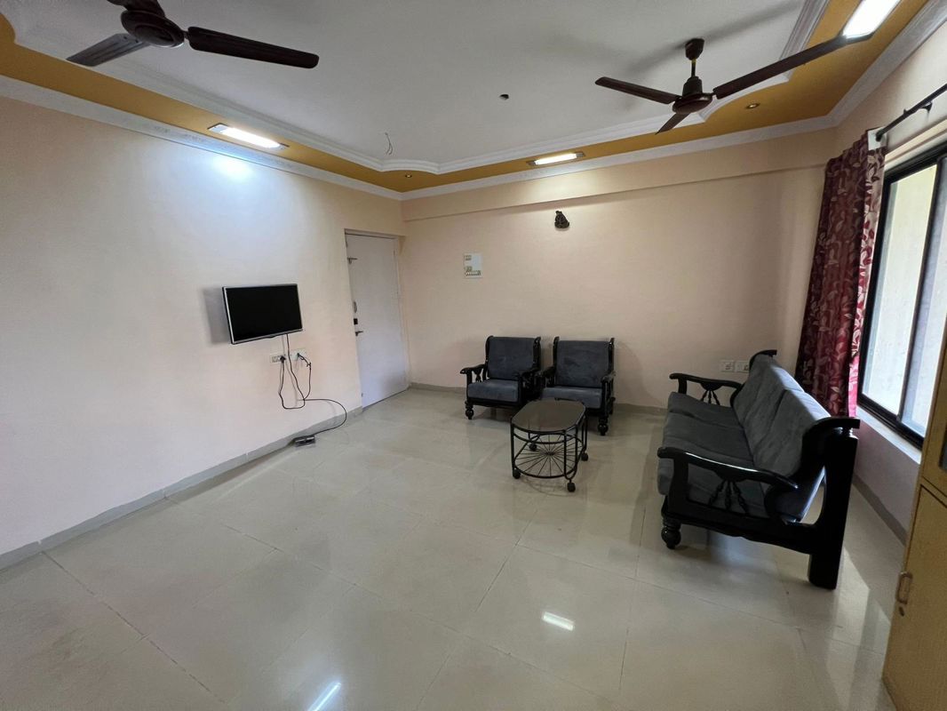 1.5 BHK + Extra Room 575 Sq.Ft. Apartment in Dosti West County