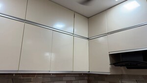 Furnished Amenities in 1.5 BHK Apartment at Dosti West County, Balkum Pada – for Sale