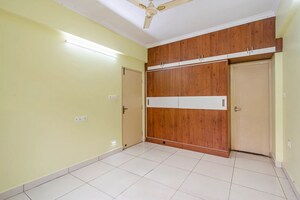 Room in 2 BHK Apartment at Whitefield – for Rent