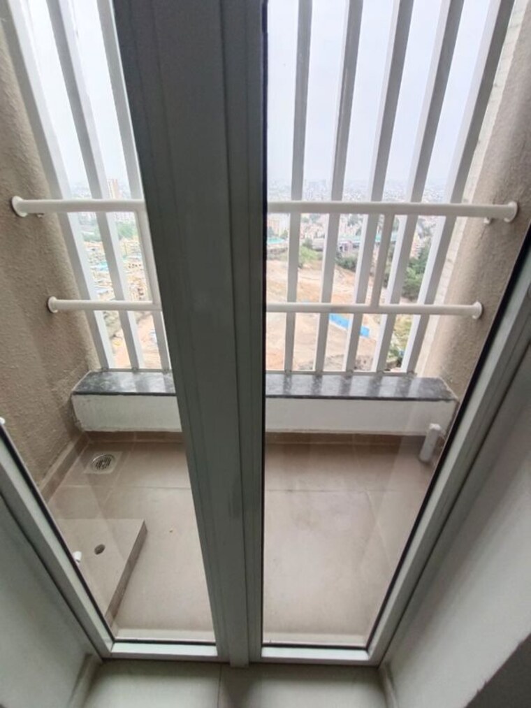 Balcony, runwal-the-central-park 3 Bedroom 960 Sq.Ft. Apartment In Chinchwad Pune 10394540