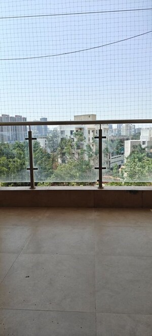 Room in 2 BHK Apartment at Kamgar Putala Vasahat – for Sale