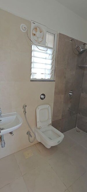 Bathroom in 2 BHK Apartment at Kamgar Putala Vasahat – for Sale