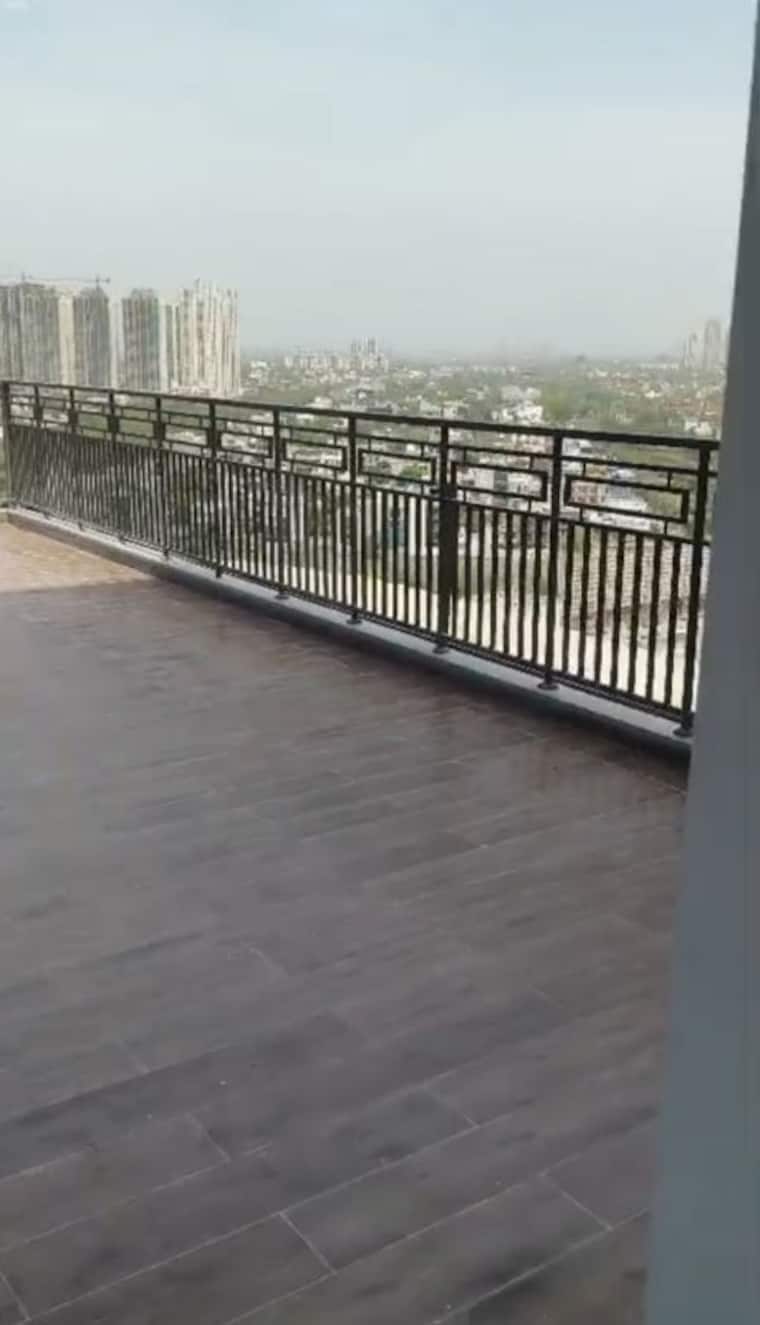 Balcony, jaypee-green-villas Commercial Office Space 453 Sq.Ft. In Jaypee Greens Greater Noida 10394534
