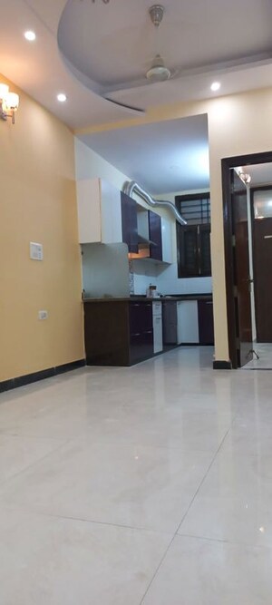 Kitchen in 2 BHK Builder Floor at Uma Apartments Vaishali, Vaishali Sector 9 – for Rent