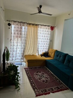 2 BHK Apartment For Rent in Kolte Patil Life Republic Oro Avenue