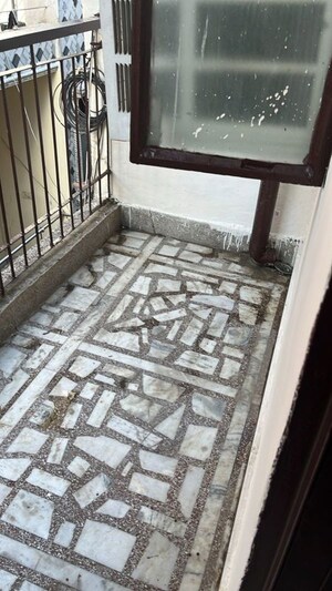 Balcony in 1 BHK Builder Floor at Kalkaji – for Rent