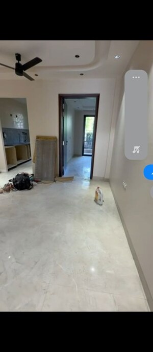 Room in 3 BHK Builder Floor at Sector 22b – for Rent