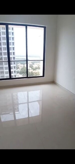Room in 3 BHK Apartment at Kolte Patil Verve, Bangur Nagar – for Rent