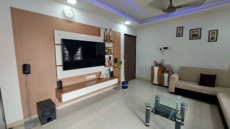 Living Room, runwal-eirene 3 Bedroom 920 Sq.Ft. Apartment In Balkum Pada Thane 10394621