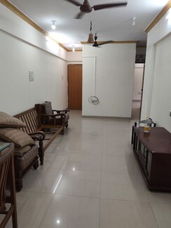 3 BHK + Pooja Room,Servant Room,Study Room,Extra Room,Store Room Apartment For Rent in Kukreja Daffodil