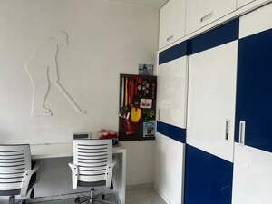 Staircase in 3 BHK Apartment at Ashok Nagar – for Sale