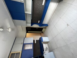 Study Room in 3 BHK Apartment at DLF Ridgewood Estate, Dlf Phase iv – for Rent