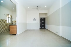 2.5 BHK + Study Room Apartment For Sale in Gaur City 5th Avenue