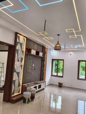 Furnished Amenities in 5 BHK Independent House at Mannuthy – for Sale