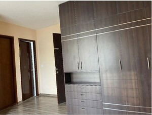 Furnished Amenities in 3 BHK Villa at High Grounds – for Rent