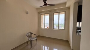 Room in 3 BHK Apartment at Jaypee Kensington Park Apartments, Sector 133 – for Rent