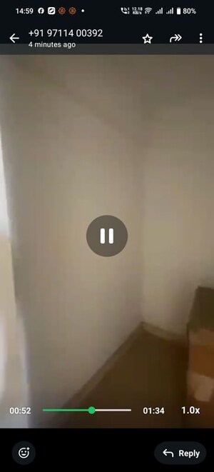 Room in 4 BHK Apartment at Icon Apartments, Chi Iii Greater Noida – for Sale