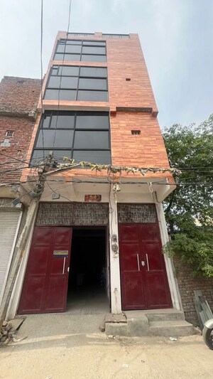  Office Space For Rent in Gb Nagar