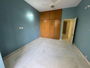 Room in 4 BHK Independent House at Singanhalli Enclave, Bommanahalli – for Sale