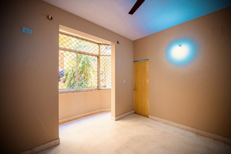 Room, singanhalli-enclave 4 Bedroom 1200 Sq.Ft. Independent House In Bommanahalli Bangalore 10379405