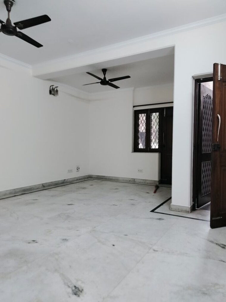 Room, vasant kunj 3 Bedroom 1900 Sq.Ft. Apartment In Vasant Kunj Delhi 10394789