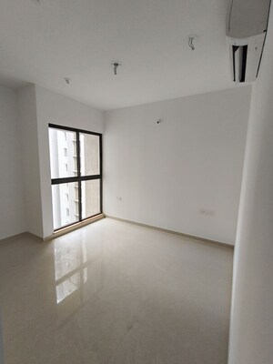 Bedroom in 2 BHK Apartment at Lodha Downtown, Dombivli East – for Rent
