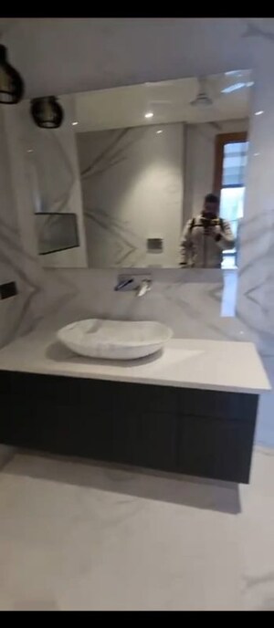 Bathroom in 4 BHK Builder Floor at Ansal Plaza Sector-23, Sector 23 – for Rent