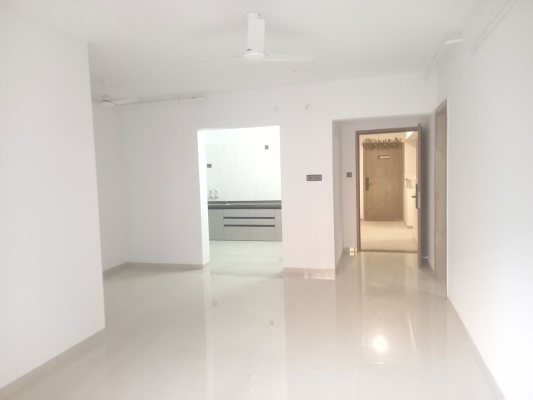 3 BHK 12000 Sq.Ft. Apartment in Choice QUE 914