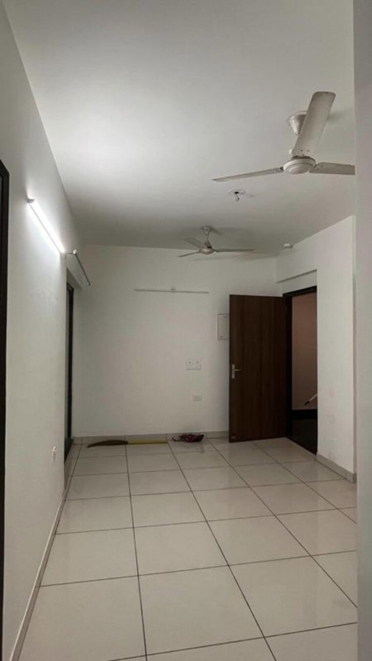 Bathroom, aba-coco-county 3 Bedroom 1152 Sq.Ft. Apartment In Sector 10 Greater Noida Greater Noida 10394830