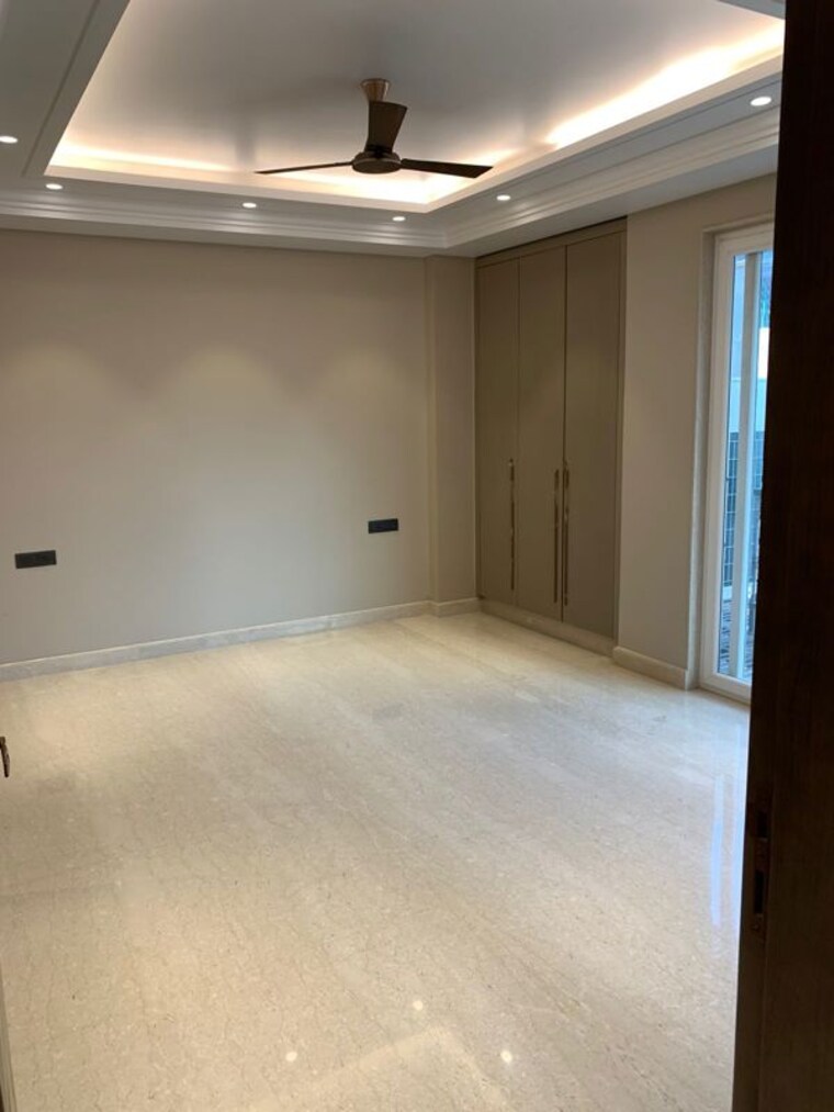 Room, vasant vihar 4 Bedroom 2500 Sq.Ft. Builder Floor In Vasant Vihar Delhi 10394882