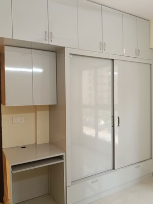 Room in 2 BHK Apartment at Signature Global Proxima, Sector 89 – for Rent
