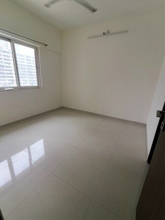 1 BHK 350 Sq.Ft. Apartment in Omkar Signet