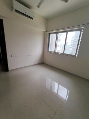 Room in 1 BHK Apartment at Omkar Signet, Malad East – for Rent