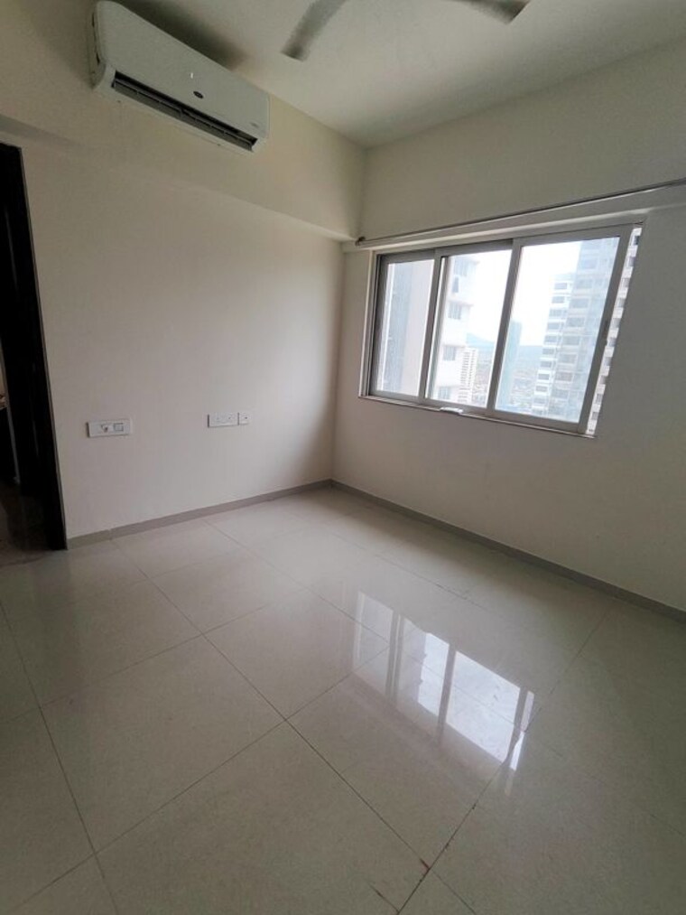 Room, omkar-signet 1 Bedroom 350 Sq.Ft. Apartment In Malad East Mumbai 10394850