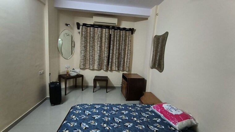 Bedroom, hiranandani-powai-park 2 Bedroom 960 Sq.Ft. Apartment In Powai Mumbai 10394904